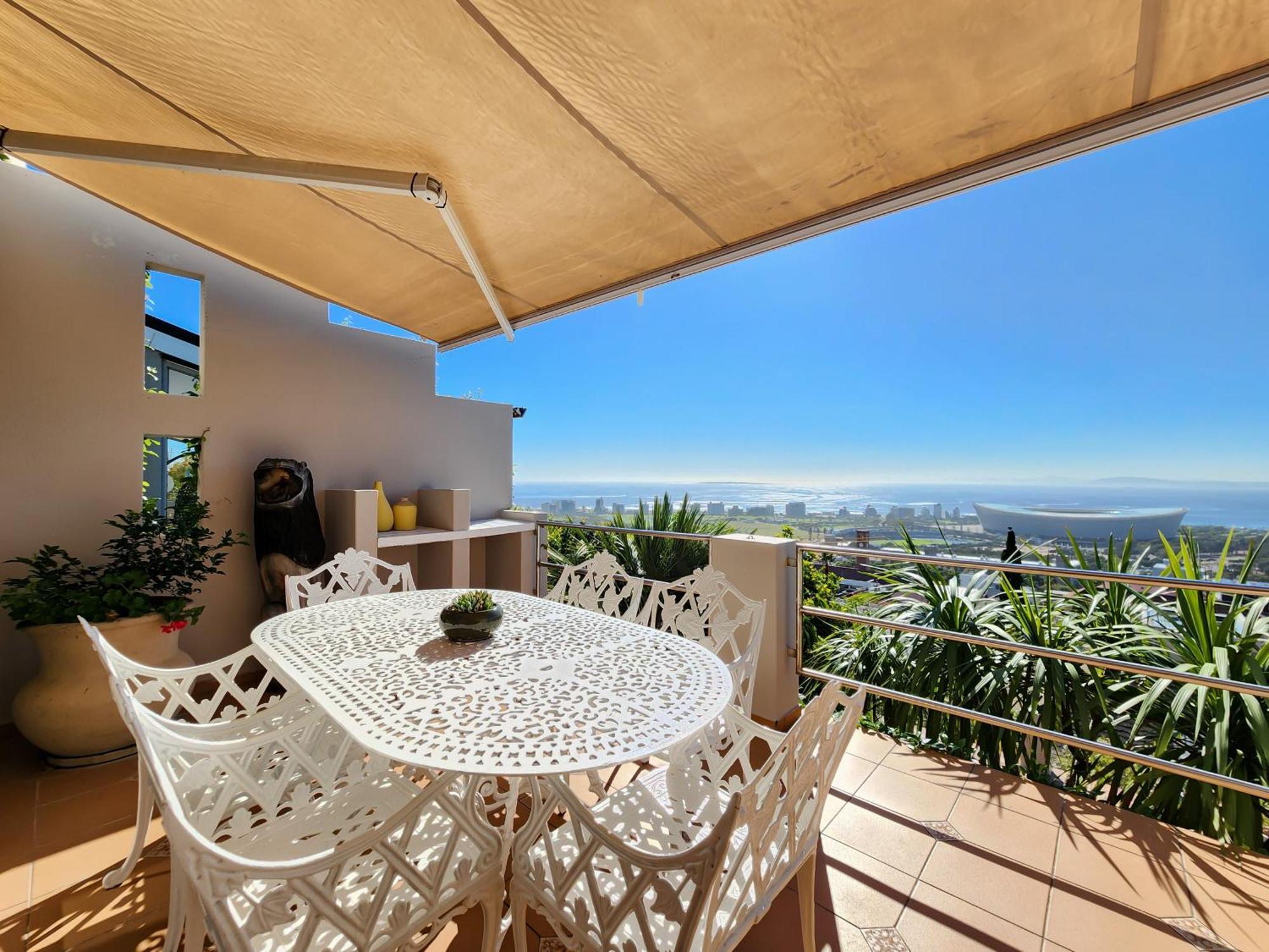 Bluegum Hill Guesthouse & Apartments Le Cap Extérieur photo